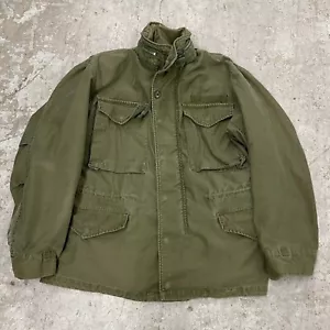 Giacca militare vintage uomo 40 raso verde con cappuccio campo M65 zip manca etichetta - Foto 1 di 19