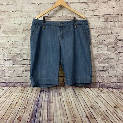 Bermuda jeans feminina Venezia tamanho 18 cintura alta lavagem leve - Imagem 1 de 4