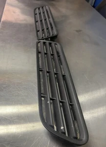Ventilaciones de capó para Mitsubishi Evo X / Ralliart OEM - Imagen 1 de 1