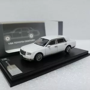 DCM 1/64 Toyota Century White - Picture 1 of 2