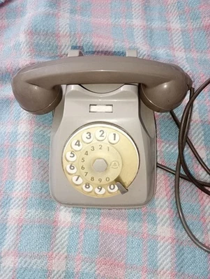 TELEFONO SIP A DISCO ANNI 60/70 Vintage - Immagine 1 di 4