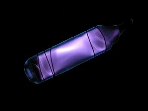 High purity Hydrogen gas ampoule, purity 99.9993% - can be illuminated - Picture 1 of 1