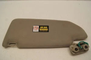 03-06 Volvo XC90 SUN VISOR RIGHT SIDE - Picture 1 of 5