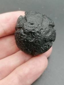 Qualitäts Tektit Philippinit Rizalit 34,21g / 3,4 cm Meteorit Einschlagglas - Bild 1 von 16