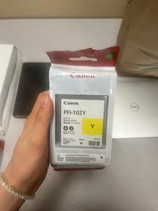 NEW Sealed Canon PFI-102Y Yellow Ink Tank 2019-2023 Free Shipping - Picture 1 of 4