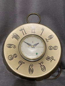 Vtg Gold GENERAL ELECTRIC Telechron 2H55 'Colonist' Wall Clock Works Great! - Picture 1 of 6