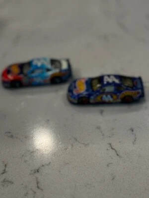 Kyle Petty #44 Hot Wheels Pontiac NASCAR Diecast Cars 1:64 - Image 1 of 4