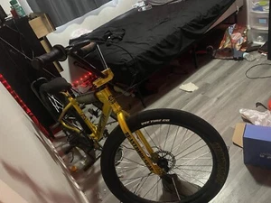 Beast Mode Se Bike - Picture 1 of 4