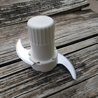 Regal La Machine I V813 Food Processor Replacement Blade Pre-owned - Image 1 of 4