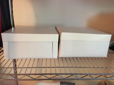 cake/donut boxes - Image 1 of 2