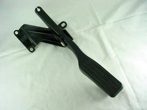 Ford OEM Black 15" Ribbed Gas Pedal Accelerator Pad 99-02 Mercury Cougar - Picture 1 of 3
