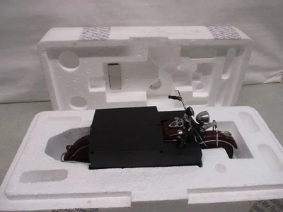 Franklin Mint 1942 Indian 442 Motorcycle - Image 1 of 4