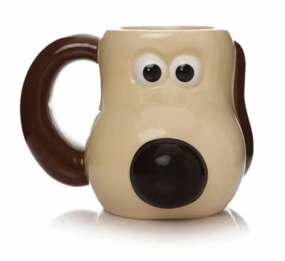 OFFICIAL WALLACE AND GROMIT GROMIT 3D SHAPED COFFEE MUG CUP NEW IN GIFT BOX HMB - Image 1 of 3