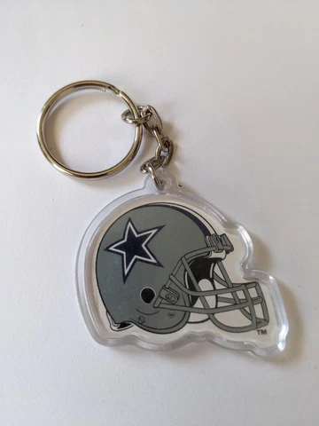 Vintage 1980s NFL Football Keychain NOS Dallas Cowboys Cover