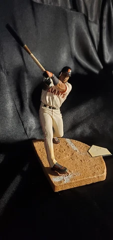 Barry Bonds 715th Home Run San Francisco Giants Statue Cover
