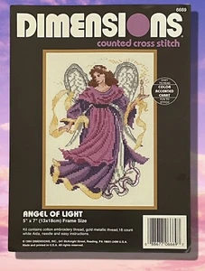 Kit Completo Punto de Cruz Contado De Colección Dimensions 1999 “Ángel de Luz” - 5” x 7” - Imagen 1 de 24