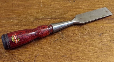 Vintage Stanley 750 Made in USA Beveled Edge Chisel 1” Wood Handle - Image 1 of 4