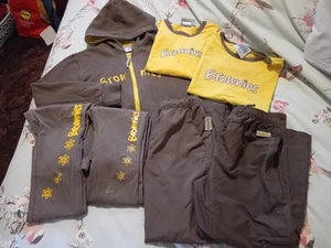 Paquete de uniforme brownies para niñas. BR666 - Imagen 1 de 1