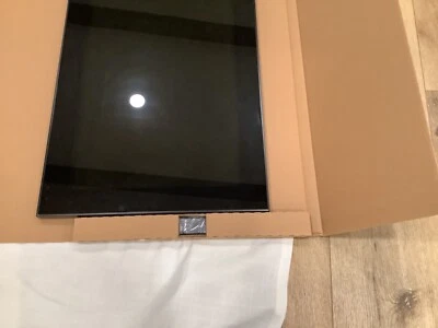 宜家朱蒂斯黑色铝玻璃门 18X30 英寸全新密封 — 第 1/3 张图片