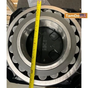 SKF Explorer 22238 CCK/C3W33 Spherical Roller Bearing, 190x340x92mm, USA, NEW - Picture 1 of 6