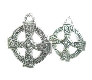 New Beautiful Ornate CELTIC CROSS Silver-tone Drop Dangle Earrings 1-7/8" Long - Bild 1 von 4
