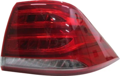 Conjunto de luz trasera derecha/paso para Mercedes-Benz GLE63 AMG S GLE63 AMG Foto 1 de 2