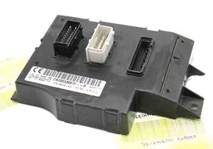Módulo Control Renault P8200338872B UCHN3G2005X76 00062568 216764136D - Imagen 1 de 5