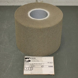 3M Scotch Brite Finishing Flap Brush 33542, Grade 7S ULF, 8" x 6" x 3" - Picture 1 of 6