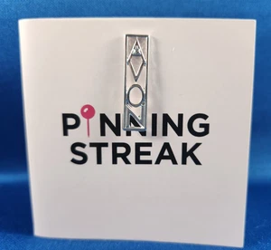 AVON Pin Lapel Tack Representative Sales Award Pinning Streak Rhinestone NEW - Picture 1 of 2