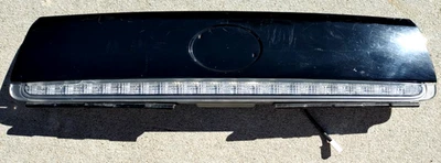 05-10 OEM Scion tC Back Door Garnish Sub-Assembly Button Handle Cover Trim Panel Foto 1 de 4