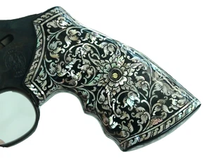 MOTHER OF PEARL FOR S&W N FRAME GRIPS FIT SQUARE/ROUND BUTT BLACK FLOWER ART - Picture 1 of 24