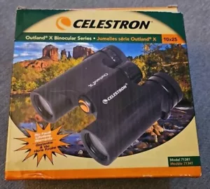 * Celestron Outland X 10x25 Binoculars Waterproof Fog Proof - Picture 1 of 8