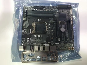 Gigabyte GA-H270M-DS3H Rev.1.0 Intel H270 Micro ATX Sockel 1151  (24h) - Imagen 1 de 3