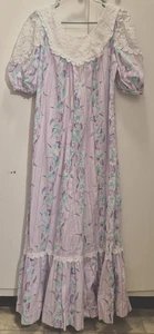 Abito vintage Hilda Hawaii Maxi Luau Prairie pizzo floreale tasche con volant taglia S - Foto 1 di 9