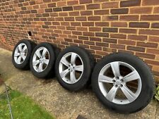 Range Rover Velar  19” Alloy Wheels And continental Tyres
