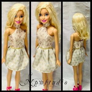 Winter Park Night Out Neckholder Kleid Made For My Best Fashion Friend Barbie. - Bild 1 von 1