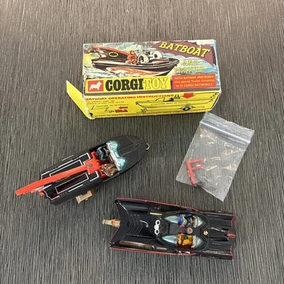 Corgi 107 1960s Batman 1st Issue Tin Batboat + Batmobile + Trailer w/figs VnMint - Image 1 of 4