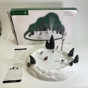 Laghetto pattinaggio animato Dept 56 Village 801130 completo (non funzionante). - Foto 1 di 5