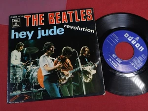 The Beatles HEY JUDE / REVOLUTION 7" SINGLE EMI Odeon DSOE 16.740 Spain 1968 - Picture 1 of 2