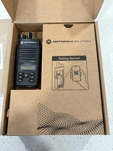 Motorola XPR3500E UHF 403-512mhz AAH02RDH9VA1AN Digital Radio - Zdjęcie 1 z 10