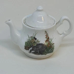 Vintage Miniature Badger Teapot - Picture 1 of 4