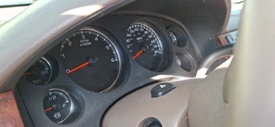 Chevrolet Tahoe OE 2011 velocímetro calibre clúster 125 k millas Foto 1 de 4