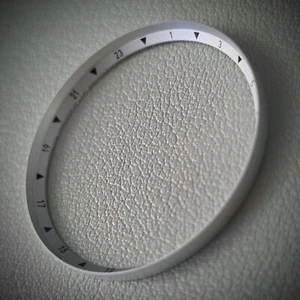 Chapter Ring SKX007 Angled GMT / Sand Blasted + Black - SEIKO MOD SKX - Picture 1 of 2