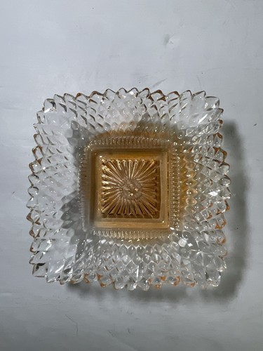 Vintage INDIANA GLASS Diamond Point Edge Mint Dish   Ash Tray
