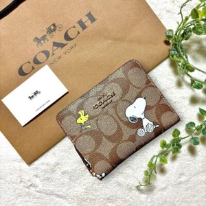COACH x Peanuts Snoopy Woodstock Print Small Zip Around Wallet Signature JPN New - Picture 1 of 6