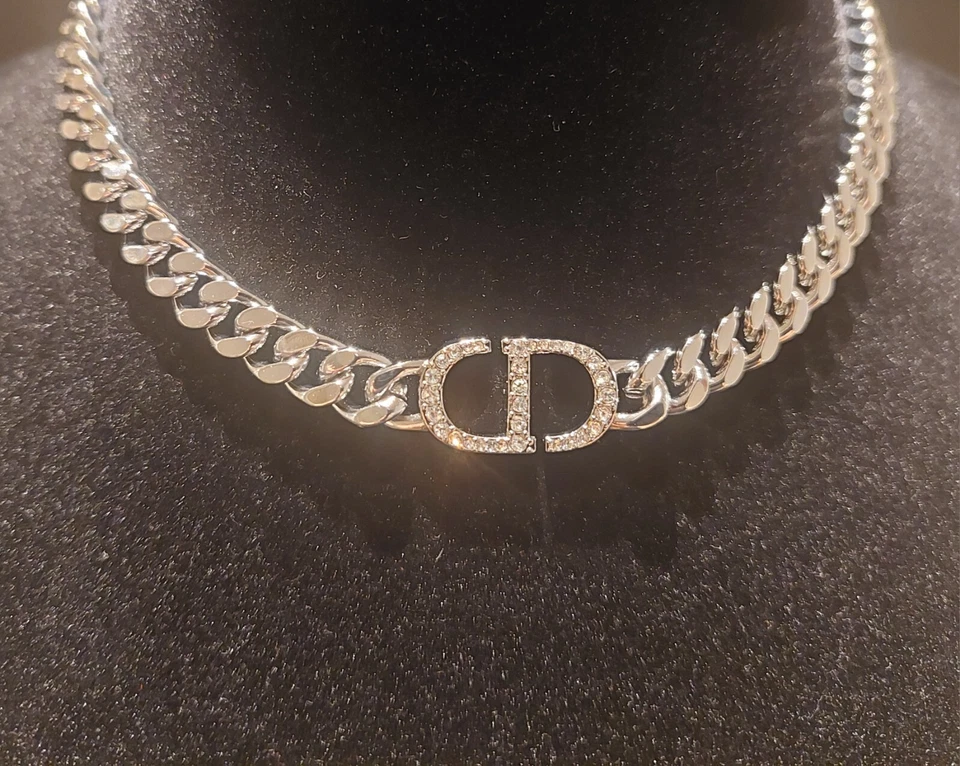 DIOR CD CRYSTAL NECKLACE - Box & Dust Pouch included - Image 1 of 3