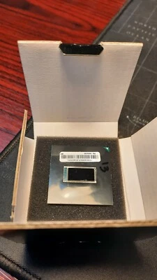  Intel Core i3-4000M 2.4GHZ 3MB CACHE Socket G3 -USED - Image 1 of 4