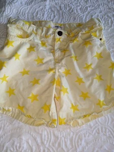Osh Kosh girls sz. 12 yellow heart design shorts. Cute, great shape, fun - Picture 1 of 8