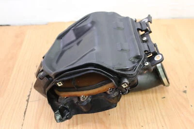 2010 YAMAHA YZ450F 空气盒总成 — 第 1/4 张图片