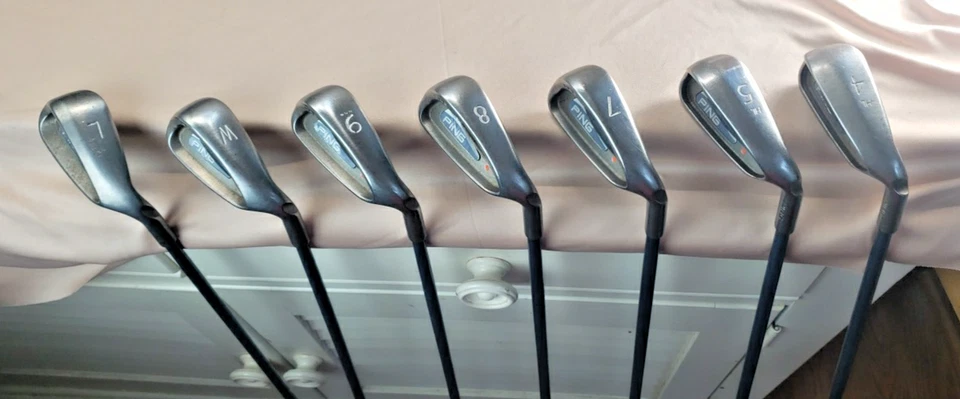 Juego de plancha para damas Ping G2 4,5,7-PW-LW punto naranja - grafito TFC 100 damas flexible Foto 1 de 4